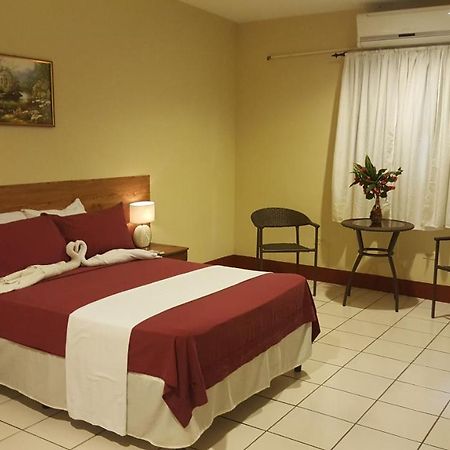 Hotel La Arboleda Managua Exterior foto