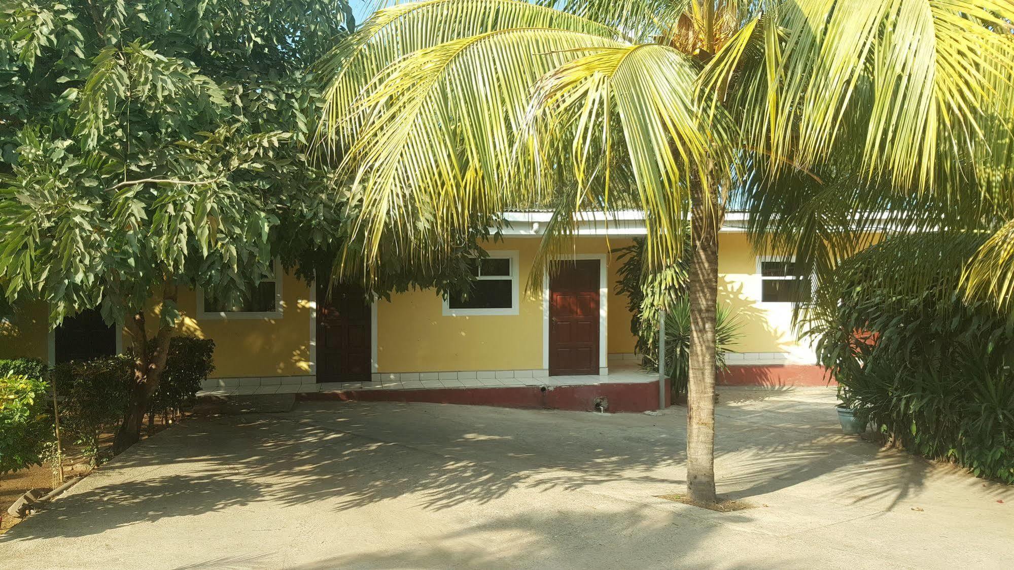 Hotel La Arboleda Managua Exterior foto